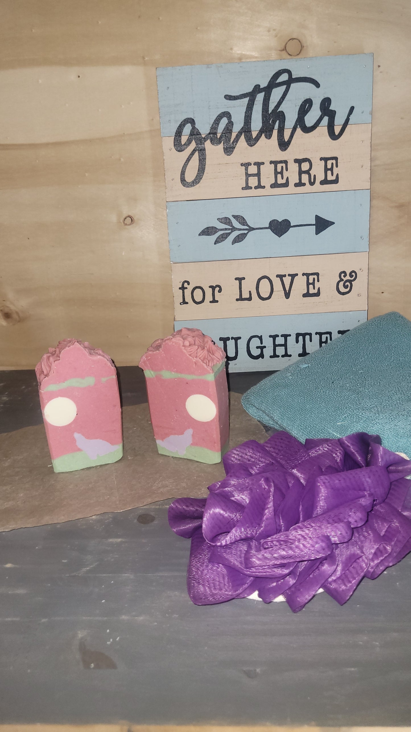 Triple Butter frosted peppermint half bars.